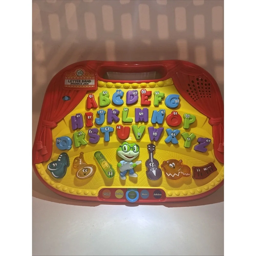 Leapfrog letter band